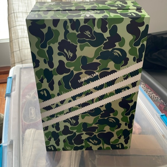 Addidas BAPE brand camo box. Comes with replacement shoe laces still in bag. - Picture 1 of 5